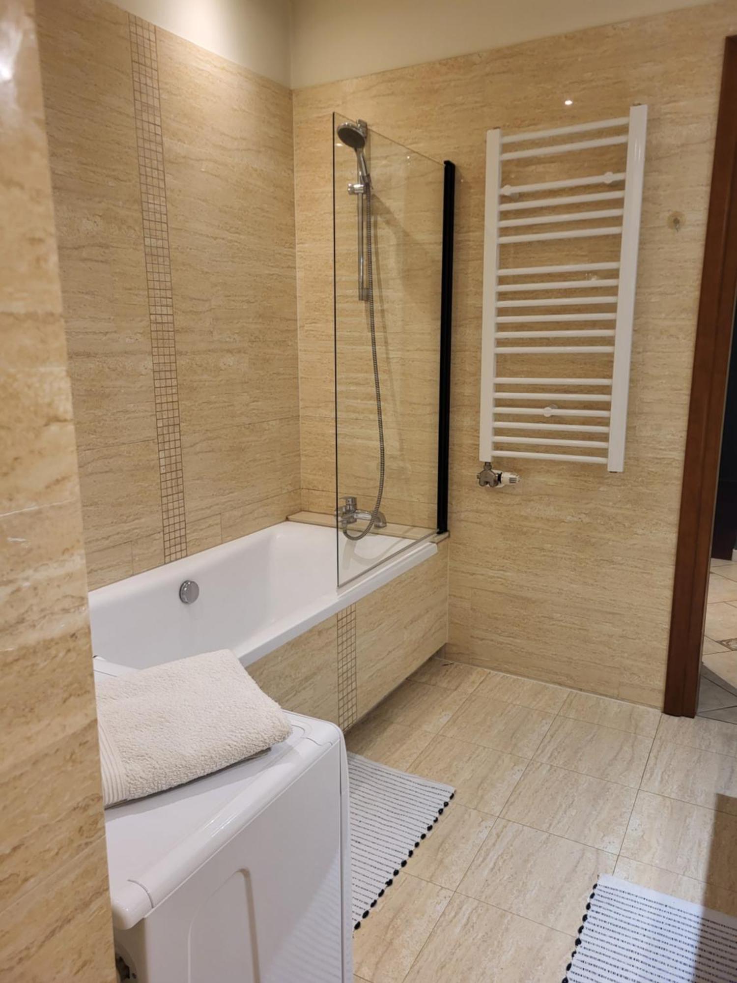 Charlotte Apartment Tarnow Luaran gambar
